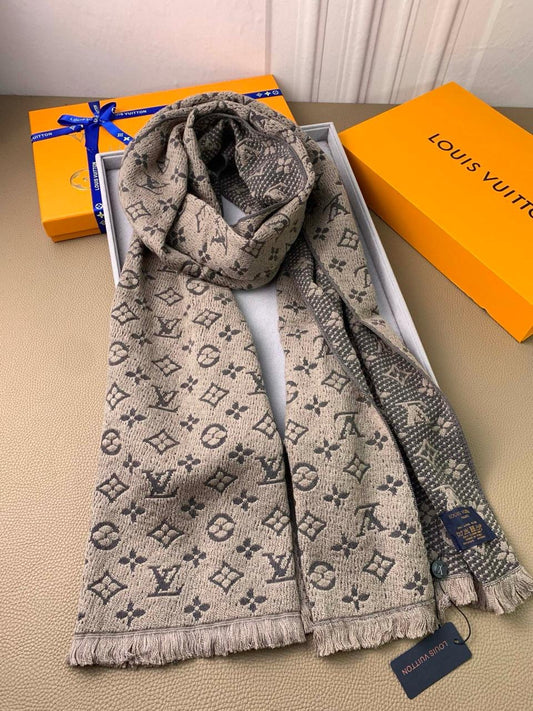 Louis Vuitton Unisex Scarf