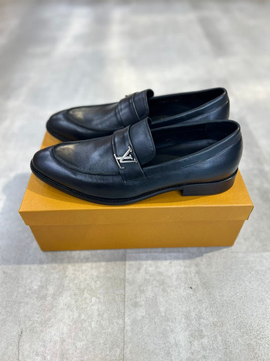 LOUIS VUITTON Classic Shoes