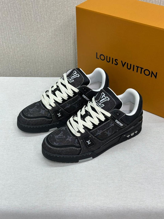 Louis Vuitton Sneakers 3 colors
