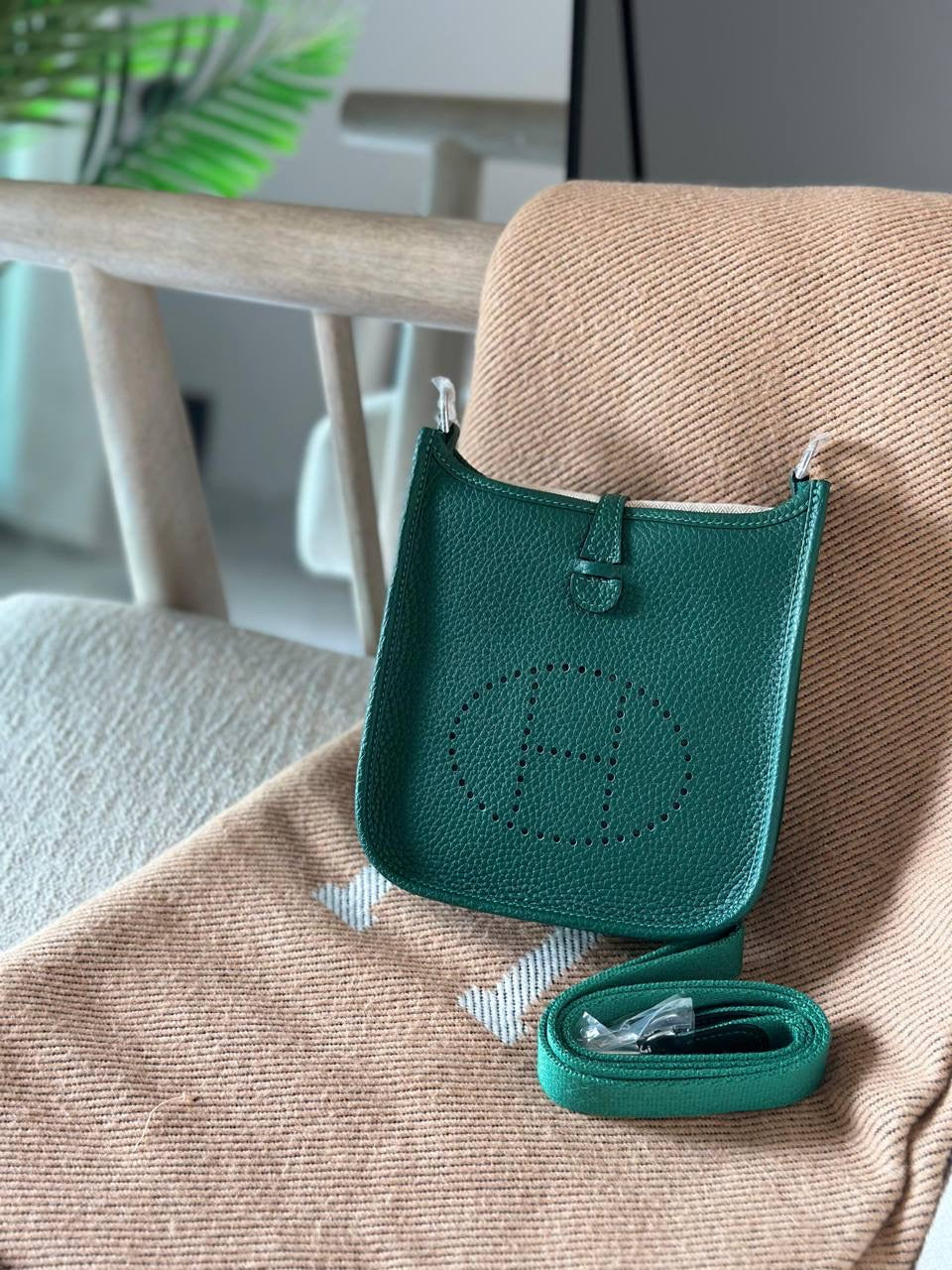 Hermes Evelyne TPM Sling Bag (VIP Quality)