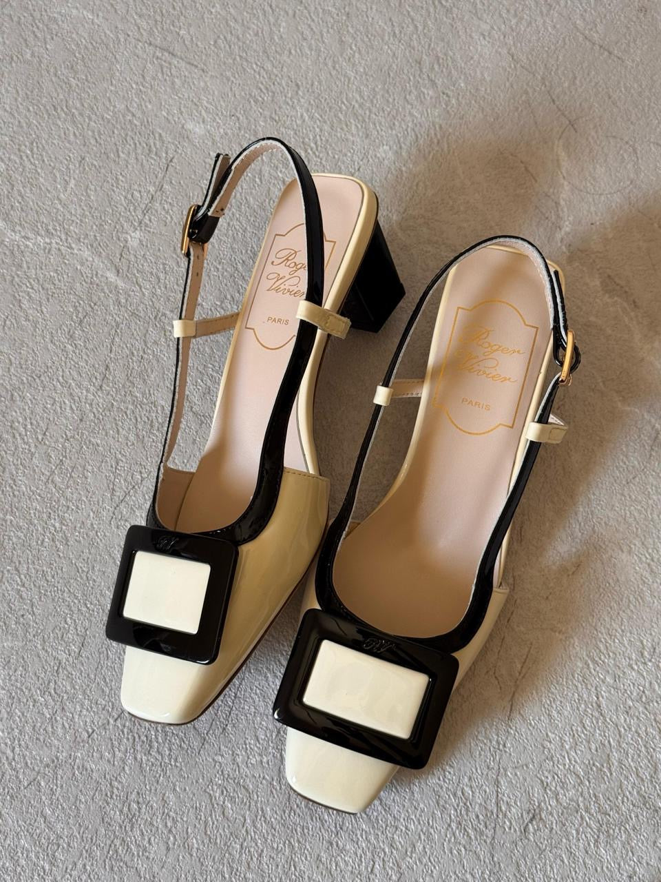 Roger Viver Heels