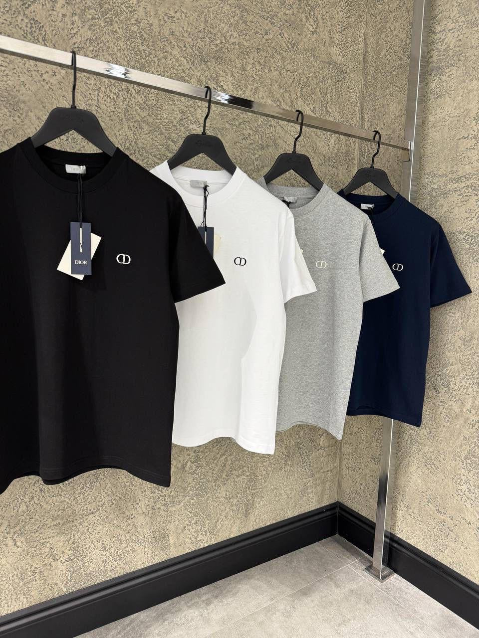 Dior T-Shirt