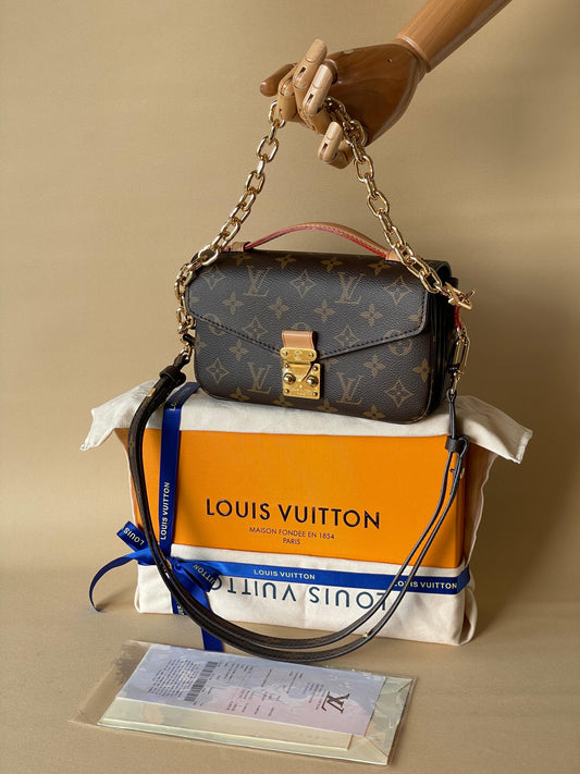 LOUIS VUITTON BAG