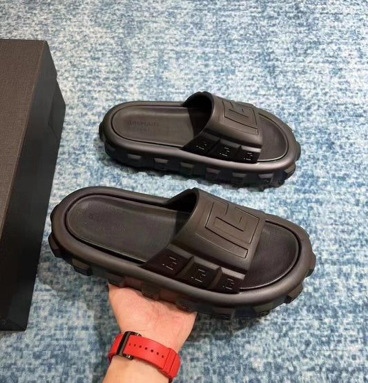BALMAIN Slippers