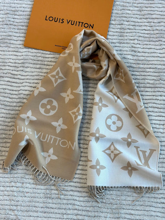 Louis Vuitton Unisex Scarf 4 colors