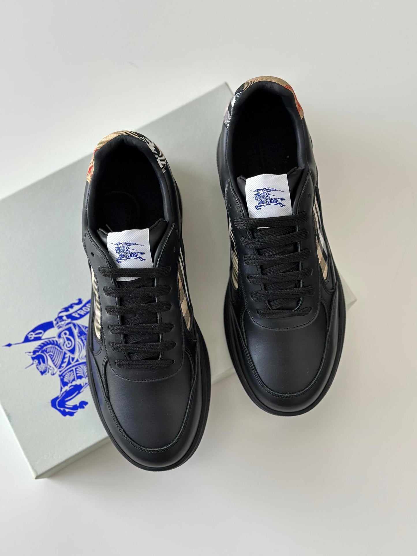 Burberry Sneakers 2 colors
