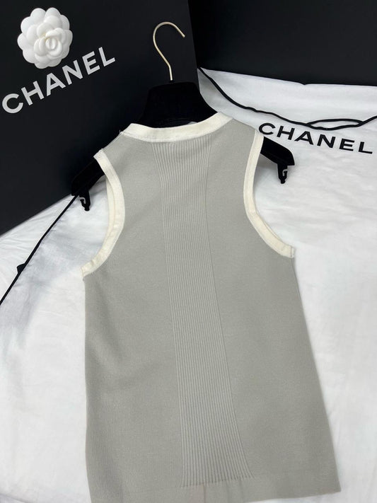 Chanel T-Shirt