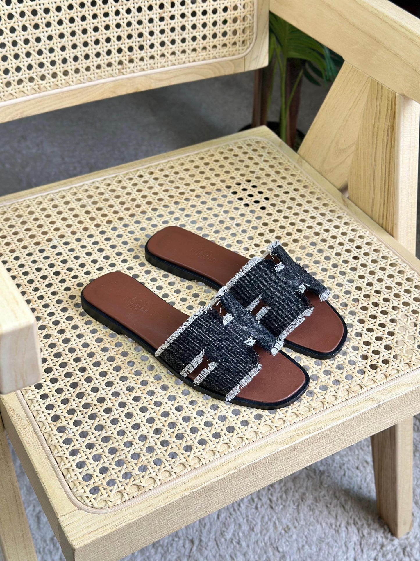 Hermes Slippers