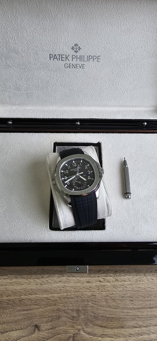Patek philippe aquanaut travel time watch