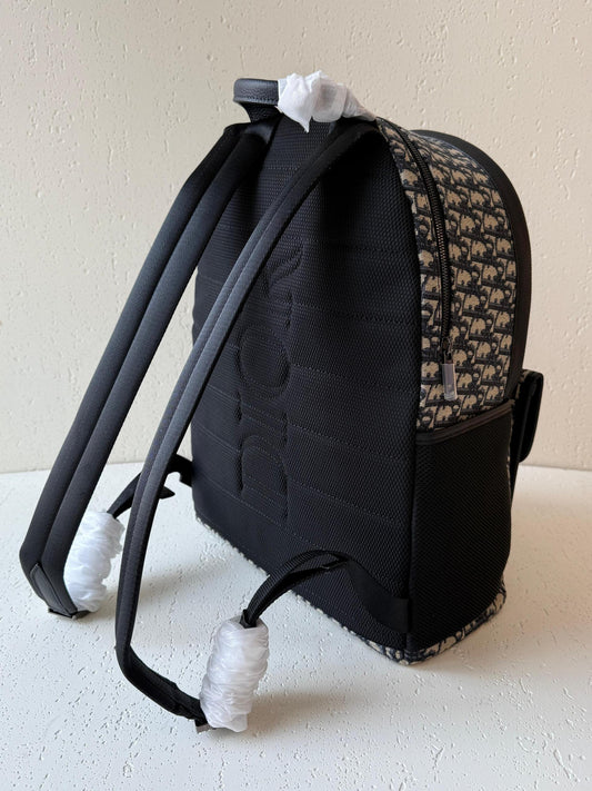 Dior Backpack (VIP Quality)