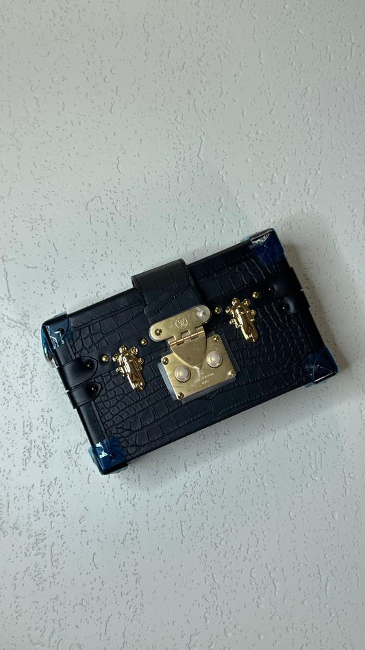 Louis Vuitton Sling Bag (VIP Quality)