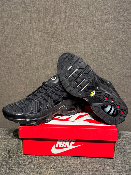 Nike Air Max TN Black