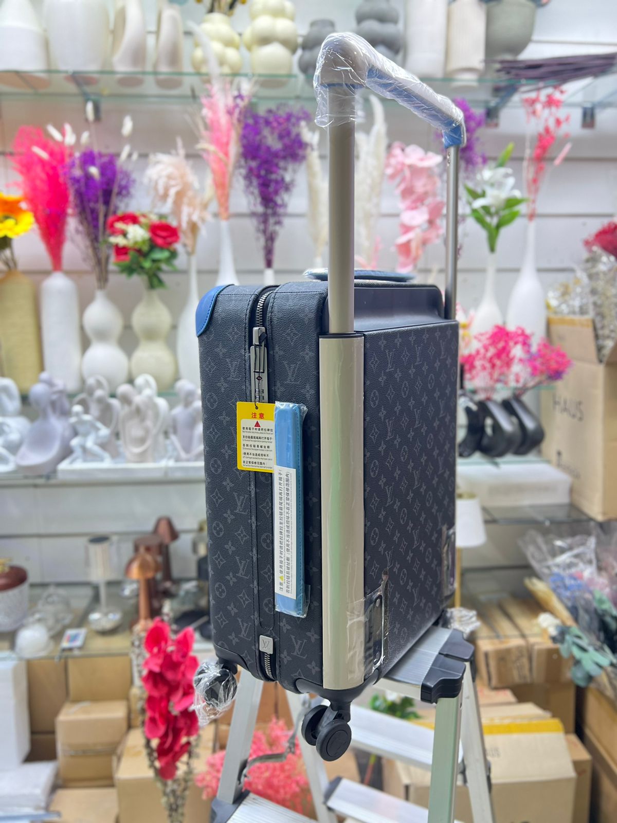 Louis Vuitton Trolly Bag