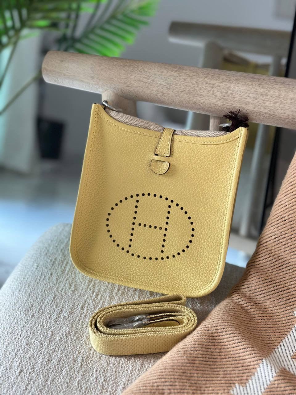 Hermes Evelyne TPM Sling Bag (VIP Quality)
