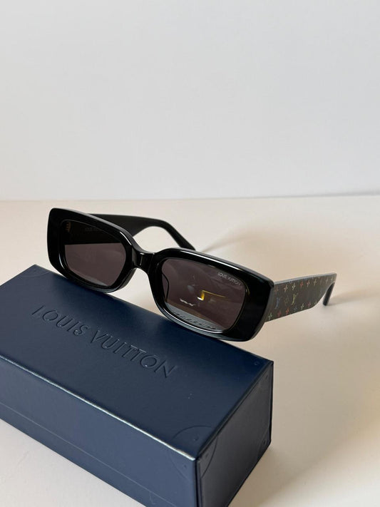 Louis Vuitton Sunglasses 2 colors