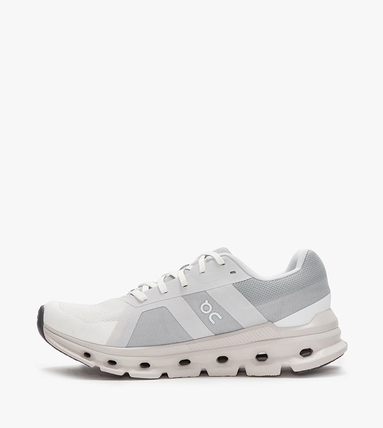 On Cloud Sneakers