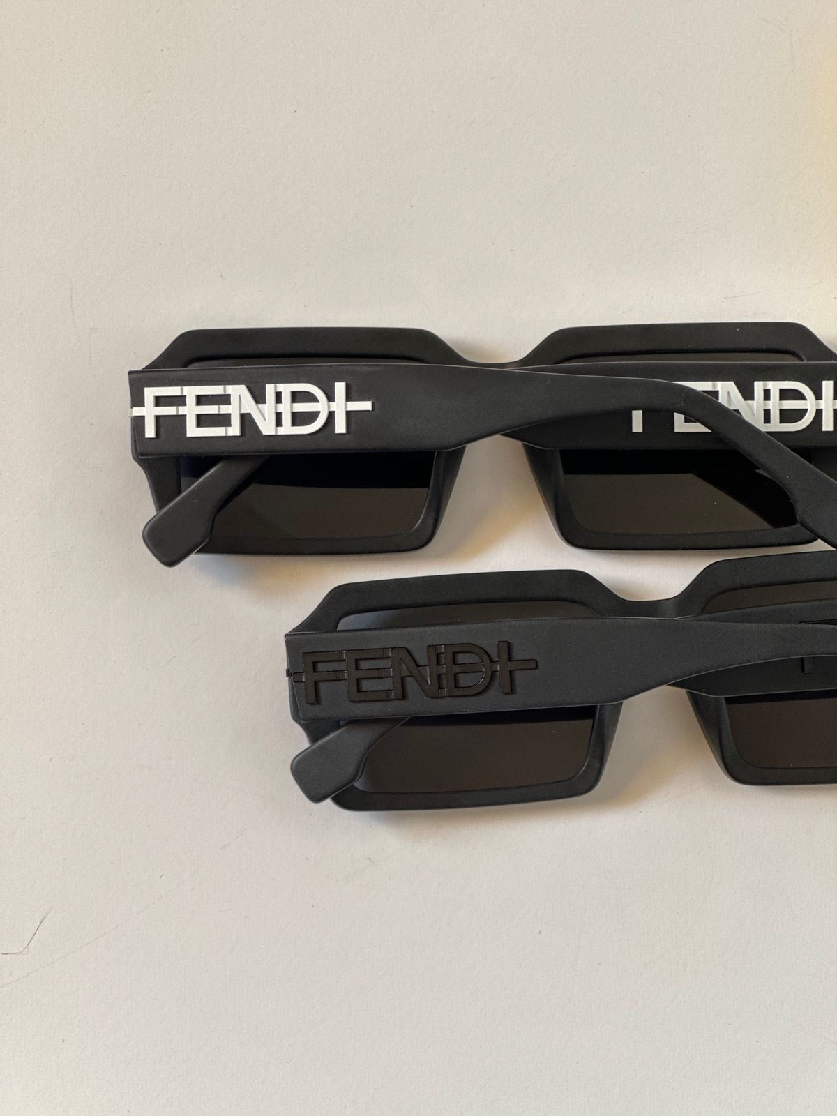 Fendi Sunglasses 2 colors