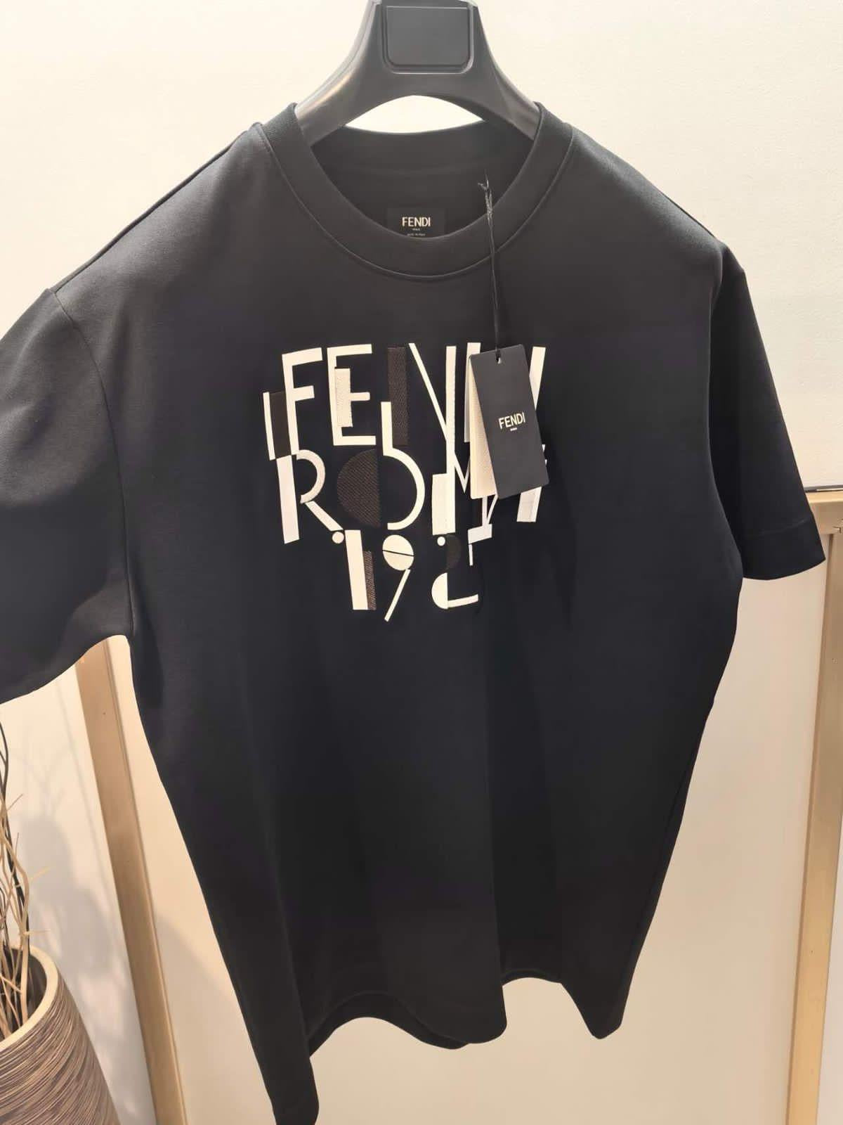 Fendi T-Shirt