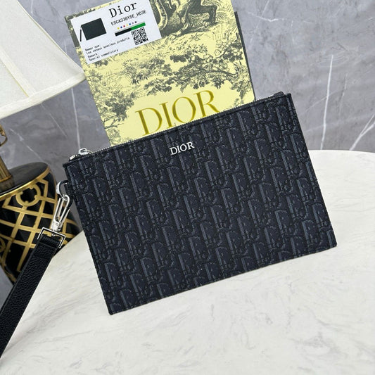 Dior Pouch