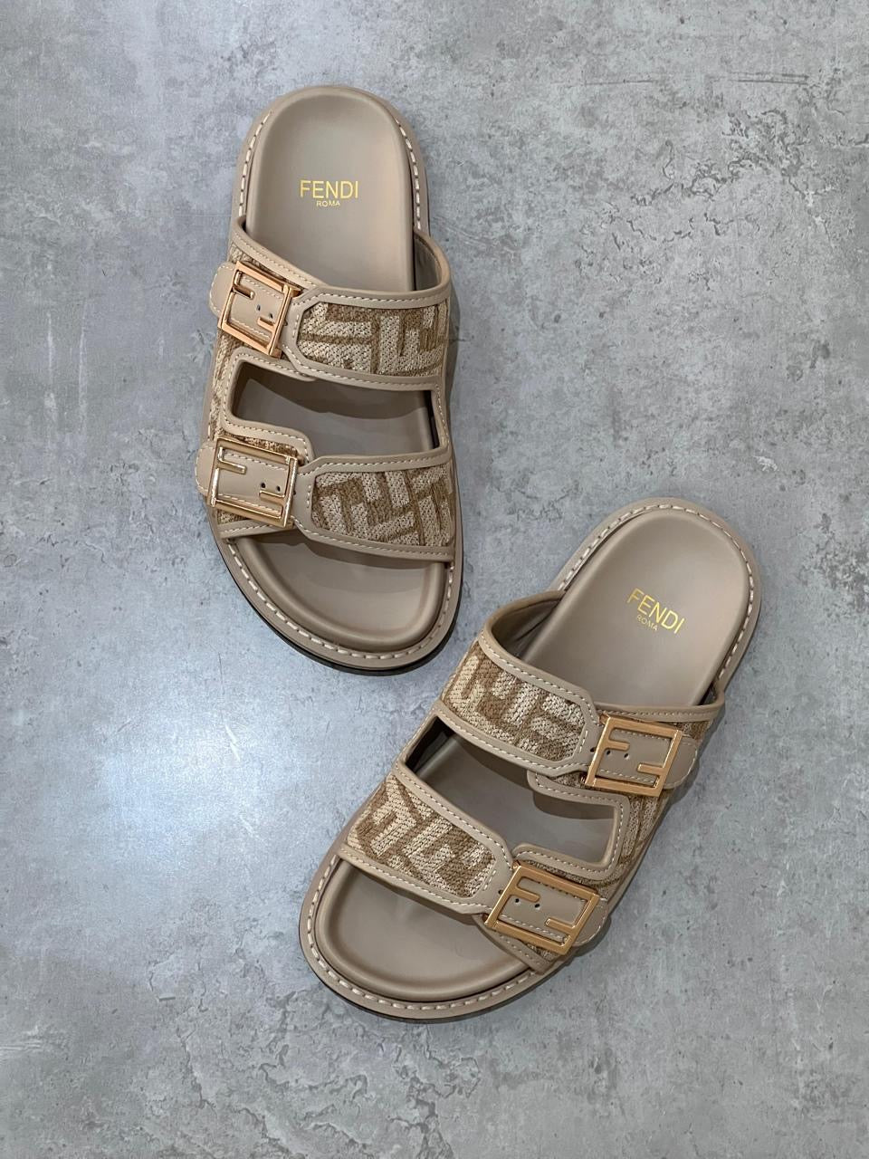 Fendi Slippers 3 colors