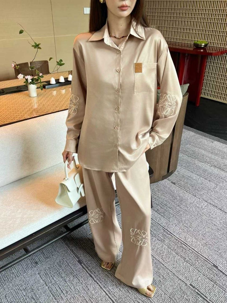 Loewe Set