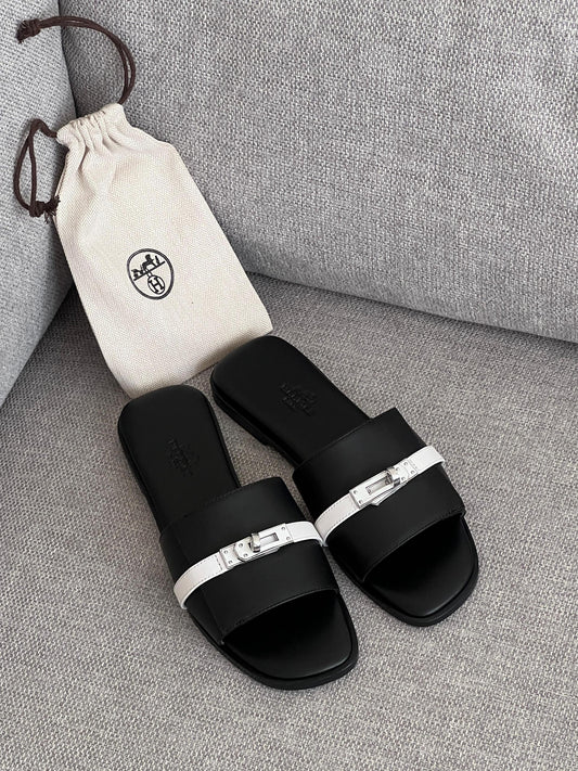 Hermes Heels & Slippers
