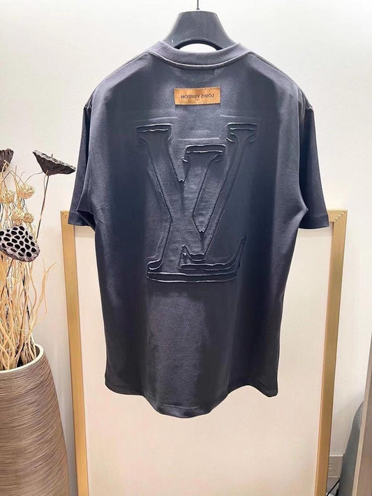 Louis Vuitton T-Shirt 2 colors