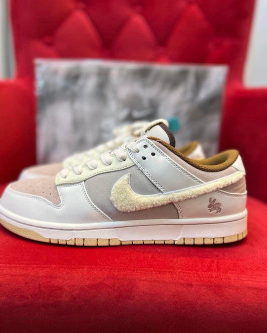 SB Dunk 'Year of the Rabbit - Fossil Stone'