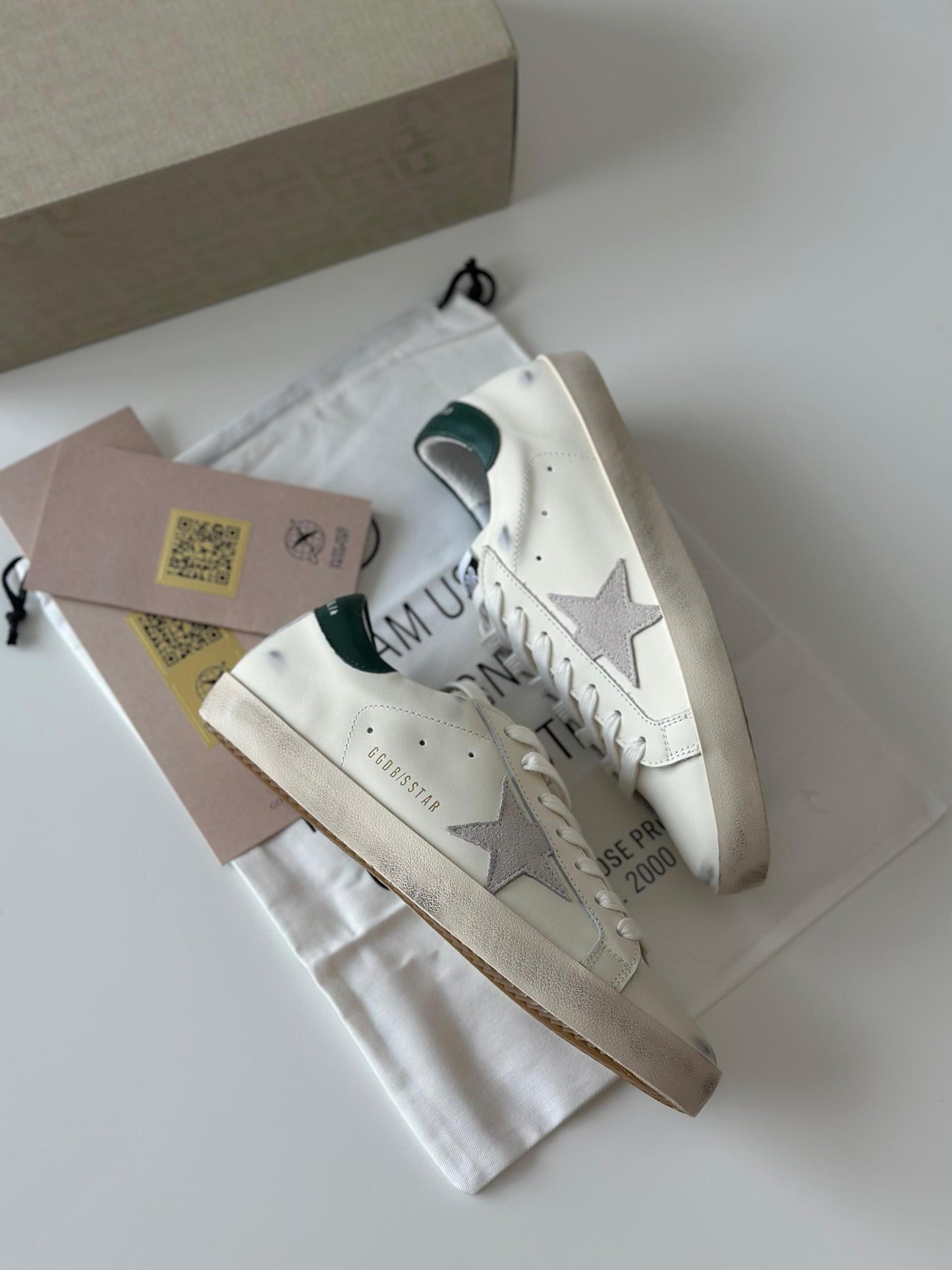 Golden Goose Sneakers