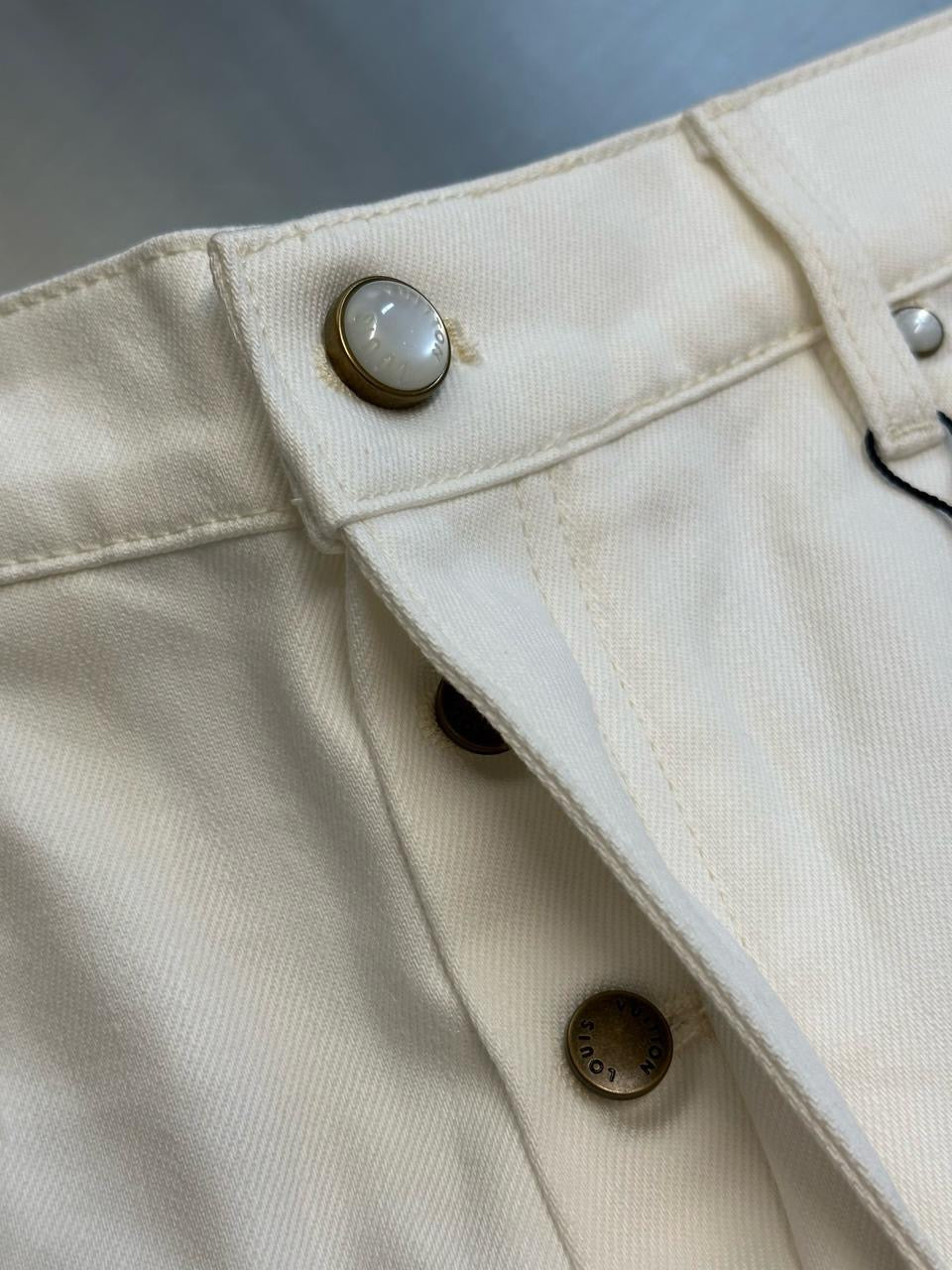 Louis Vuitton Pants