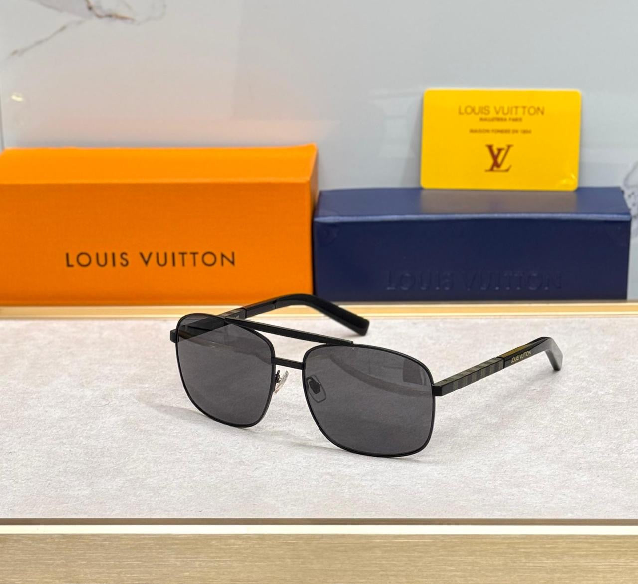 Louis Vuitton Sunglasses 4 colors
