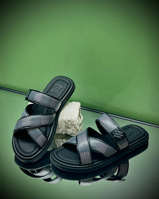 Louis Vuitton Slippers