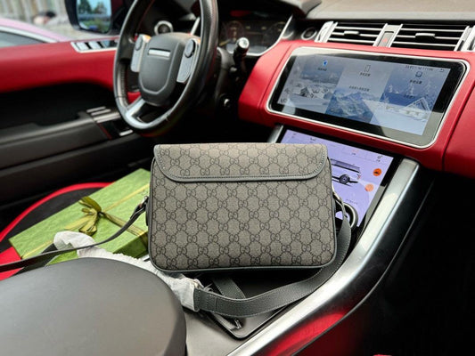 Gucci Messenger Bag