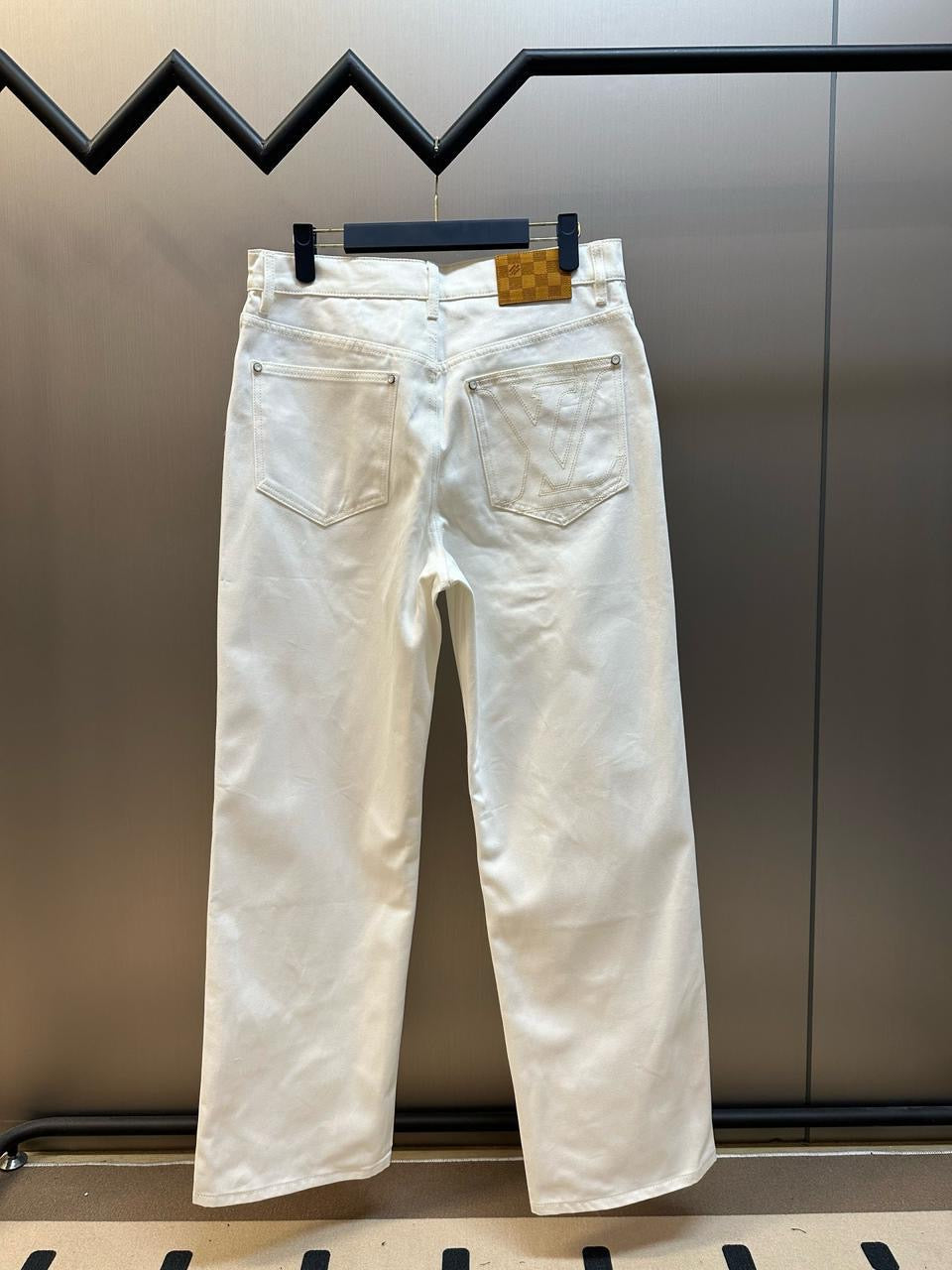 Louis Vuitton Pants