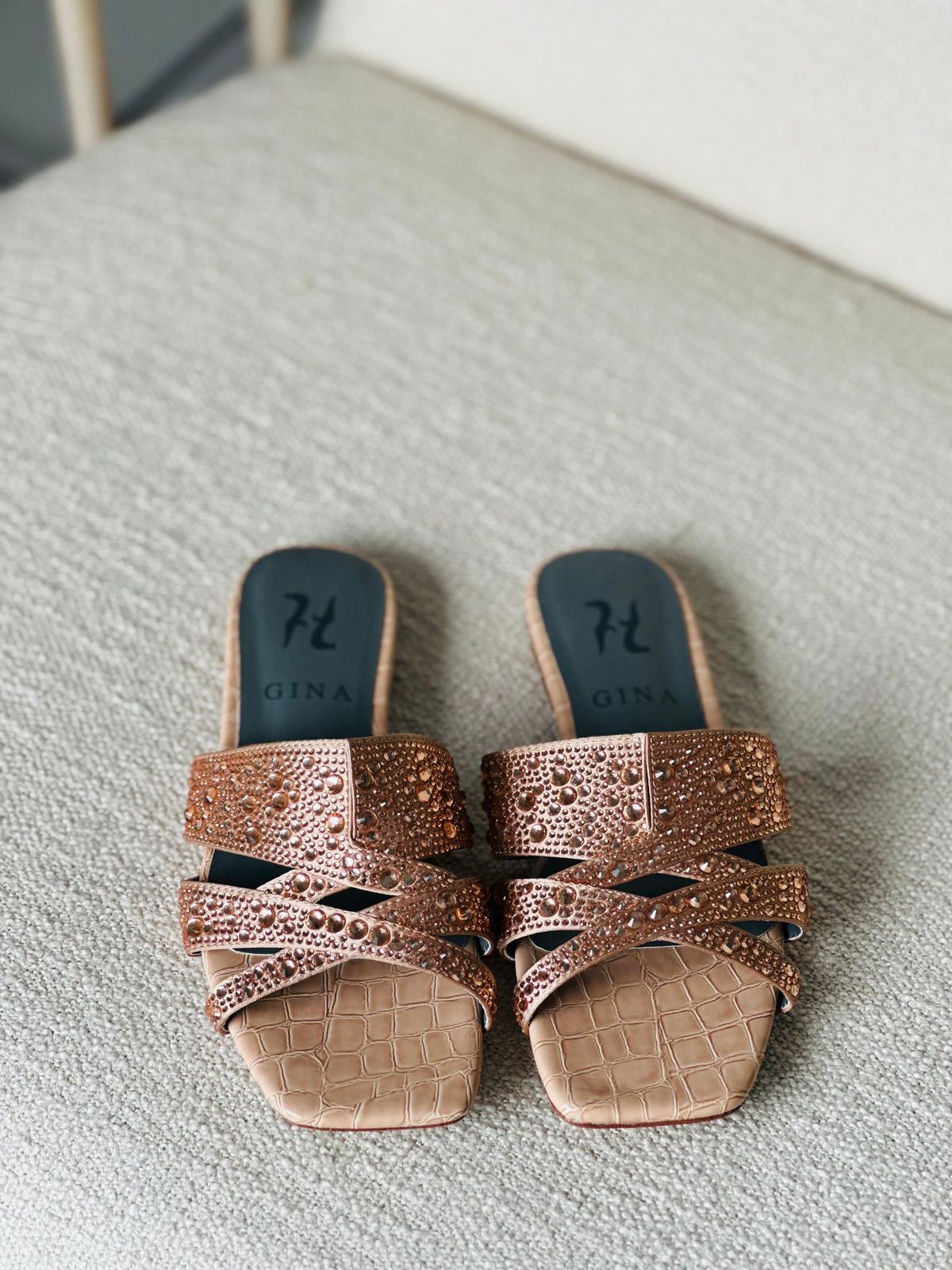GINA Female Slippers