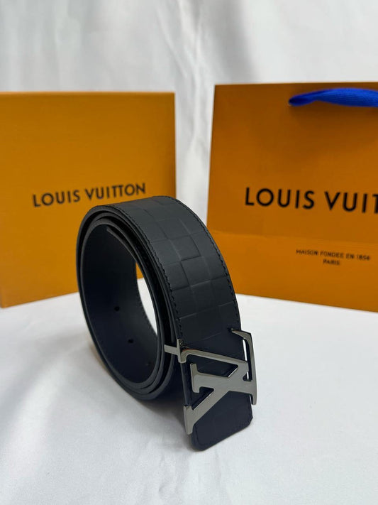 Louis Vuitton Belts 2 colors