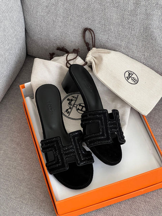 Hermes Slippers & Heels
