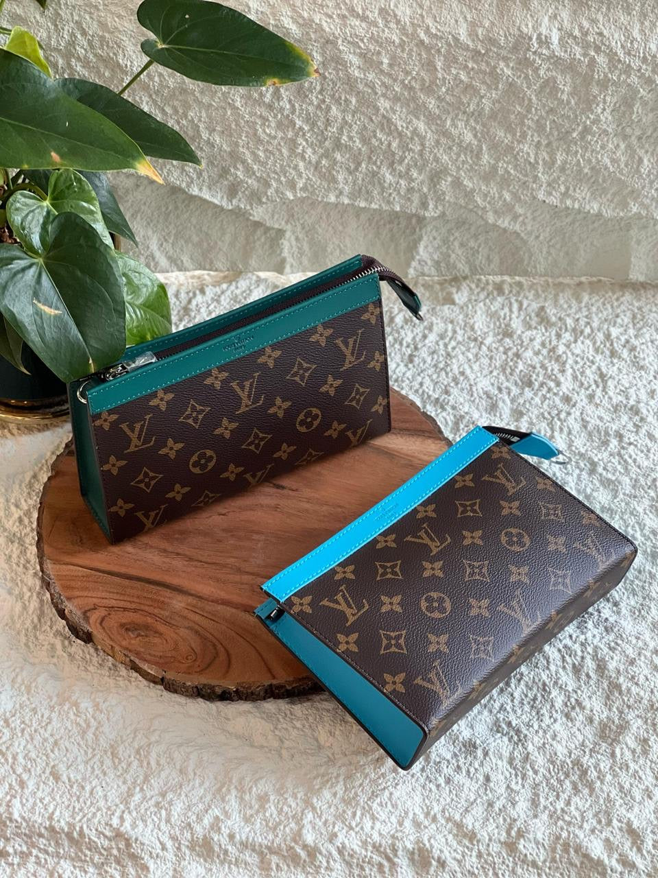 Louis Vuitton Sling Bag (VIP Quality) 5 colors
