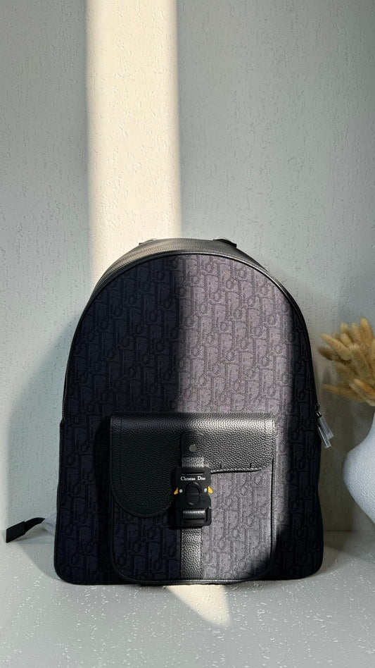 Dior Backpack (VIP Quality)