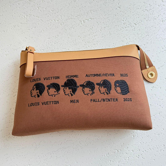 Louis Vuitton Pouch (VIP Quality)