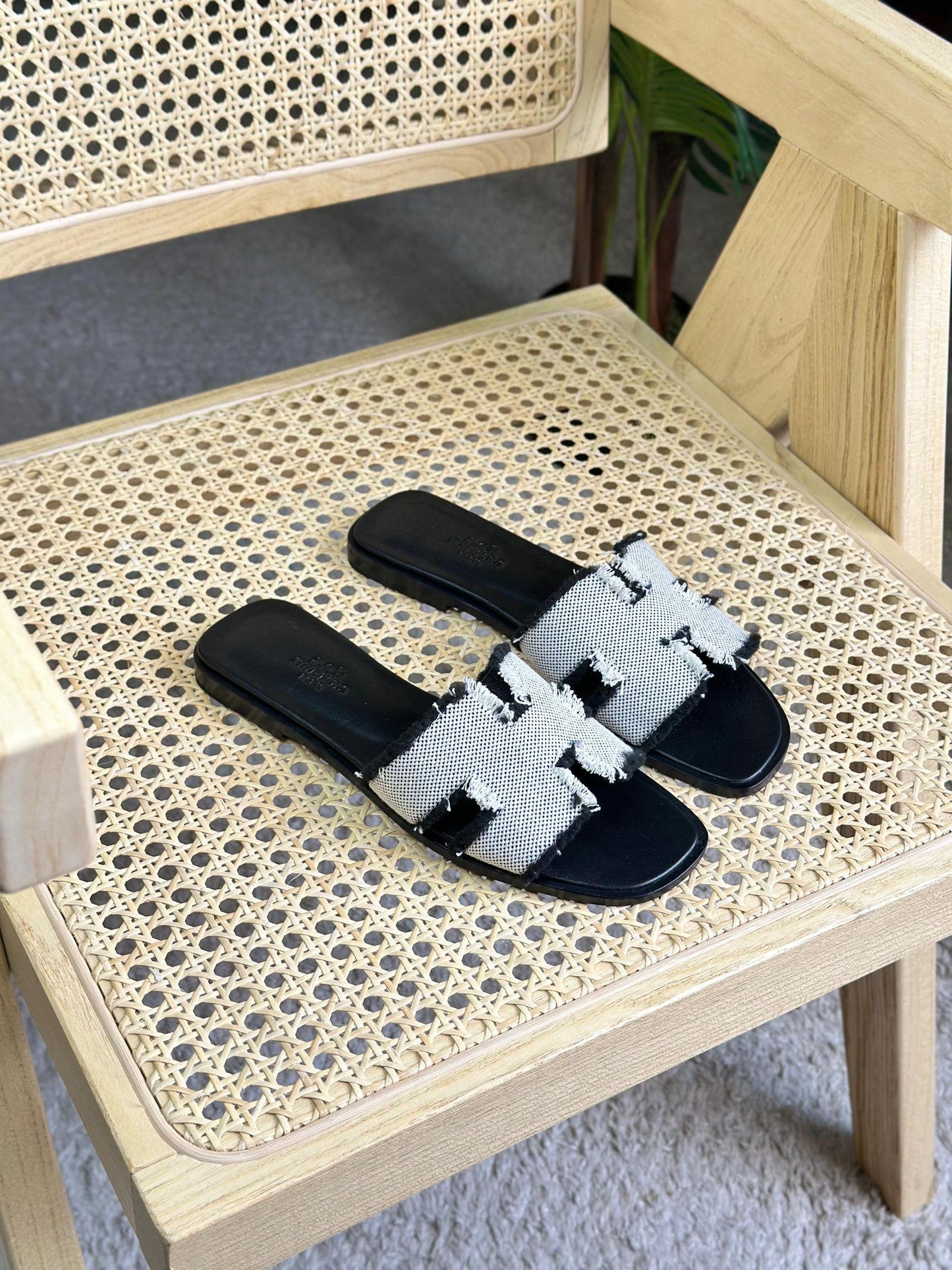 Hermes Slippers