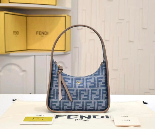 Fendi Tote bags