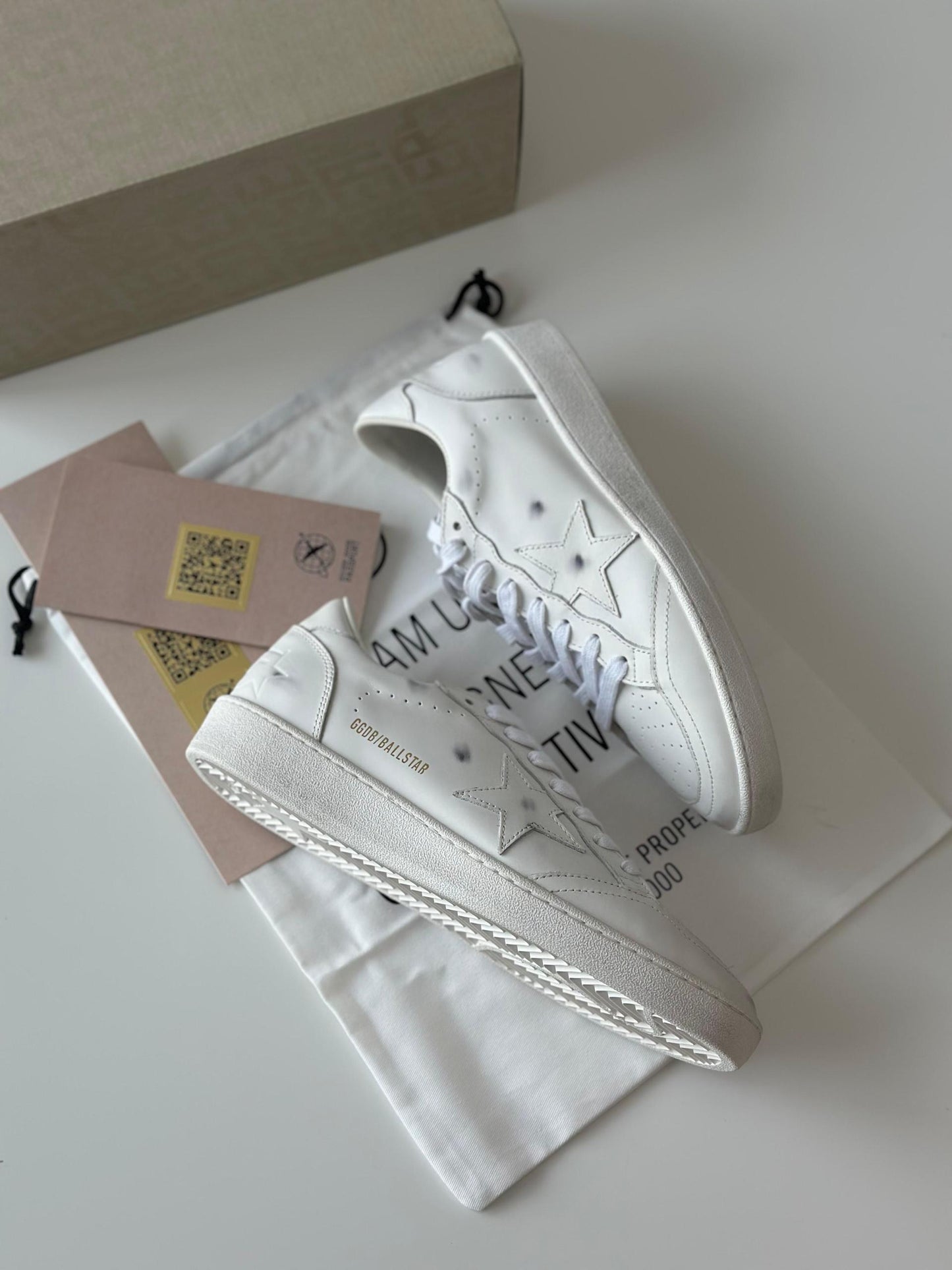 Golden Goose Sneakers