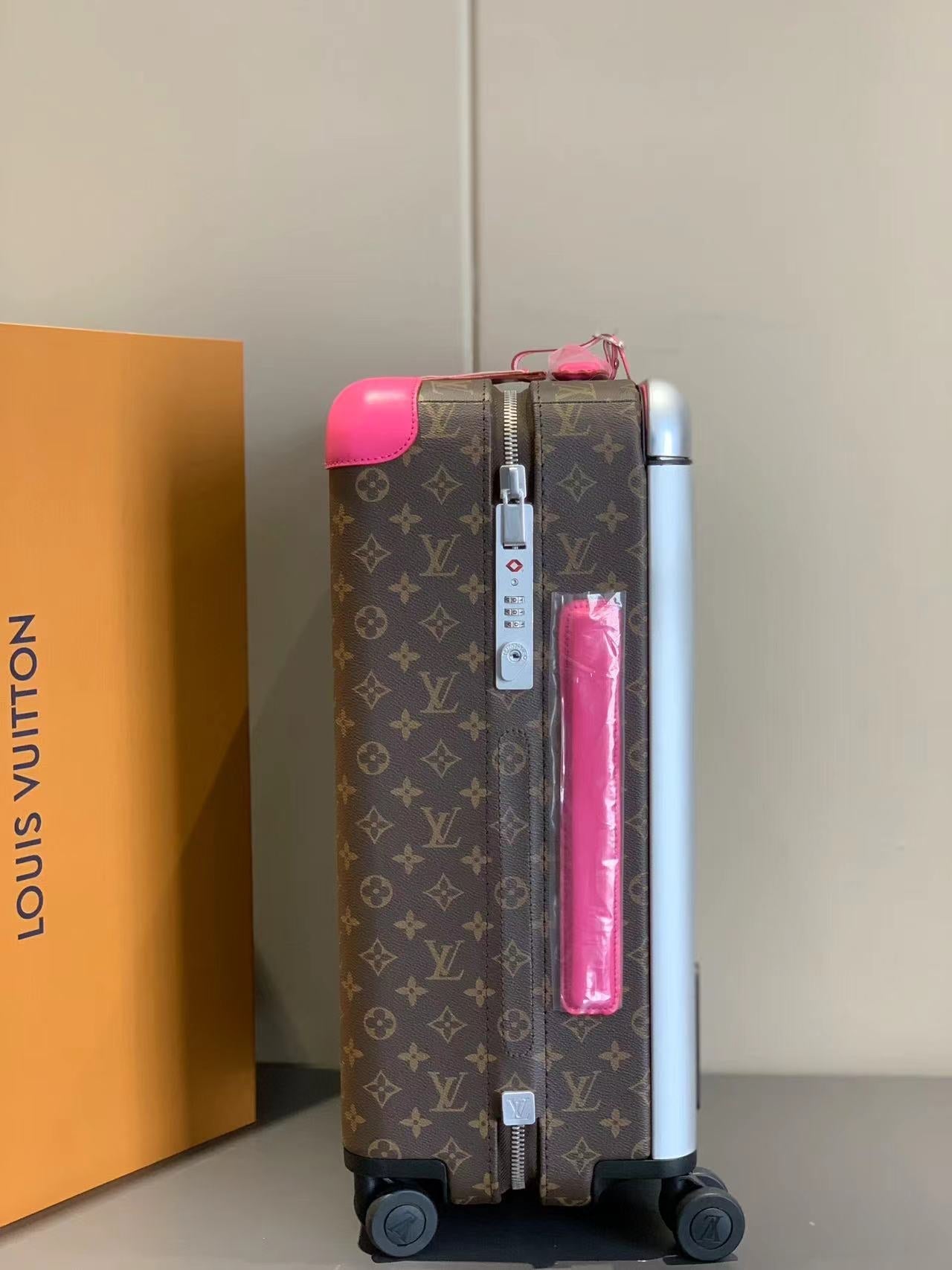 Louis Vuitton Trolly Bag