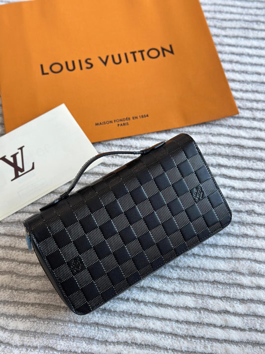 Louis Vuitton Long Zipper Wallets
3 colors