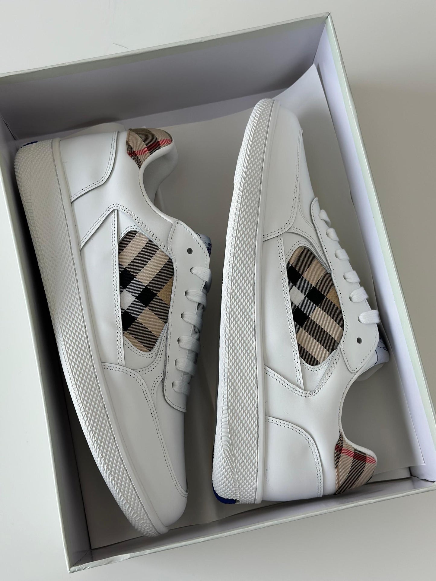 Burberry Sneakers 2 colors