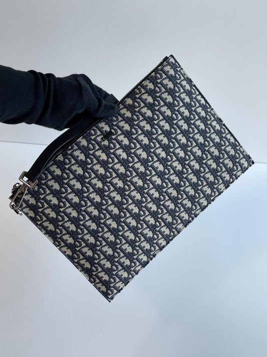 Dior Clutch (VIP Quality)