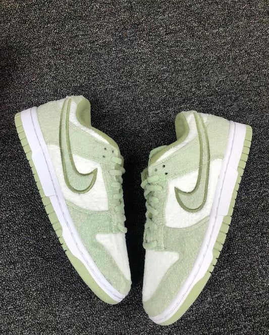 SB Dunk Fleece Honey Dew