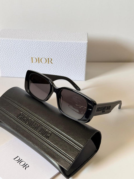 Dior Sunglasses 2 colors