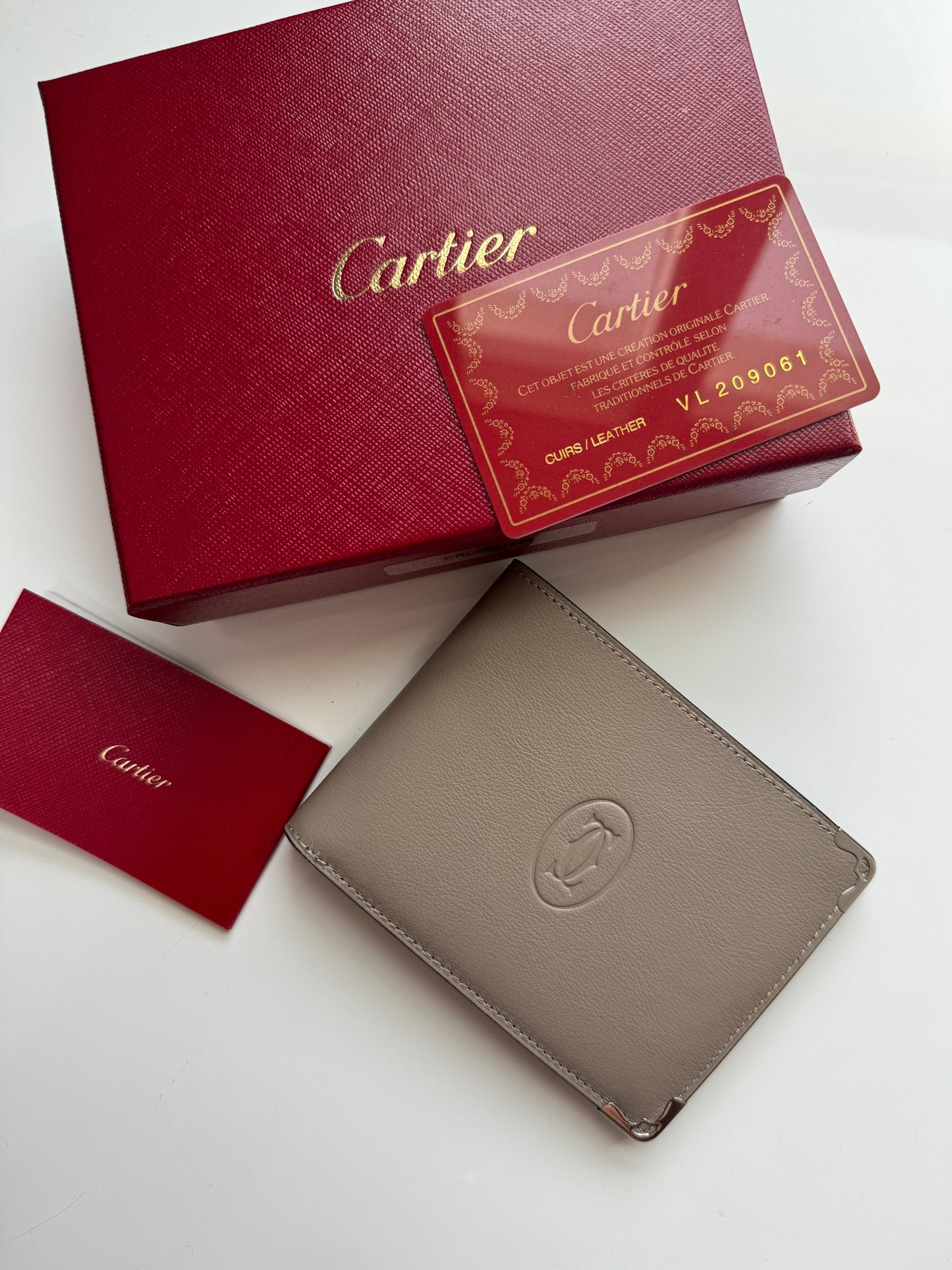 Cartier Wallets 7 colors (VIP Quality)